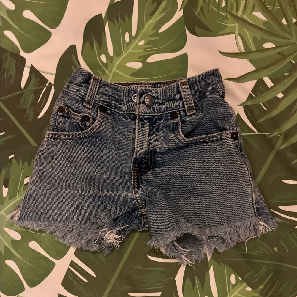 Levi's Blue Jean Shorts w/Distressed Frayed Hem - Toddler Girls sz 3yrs